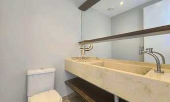 Imagem 6: Cobertura duplex para venda possui 404 metros quadrados com 5 quartos