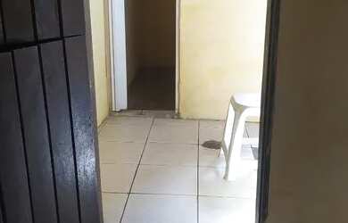 Imagem 7: Alugo Kitnet Casa com 1 dormitório