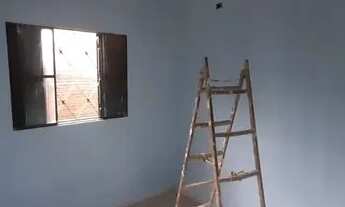 Imagem 4: Casa condominio. Bairro Leblon. 2 quartos sala cozinha banheiro e portão eletrônico