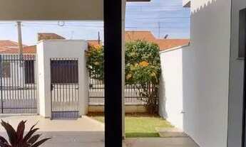 Imagem 5: Casa para venda tem 205 metros quadrados com 4 quartos em Jardim Estância Brasil - Atibaia