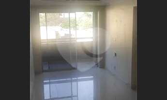 Imagem 2: Excelente apartamento com três dormitórios. [VP