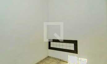 Imagem 5: Casa para Aluguel - Jardim Presidente Dutra, 1 Quarto, 50 m2