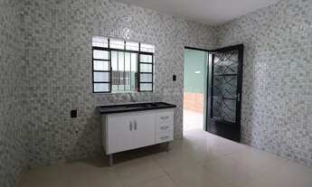 Imagem 6: Casa com 2 dormitórios para alugar, 80 m² por R$ 2.500/mês - Jardim Marica - Mogi das Cruz