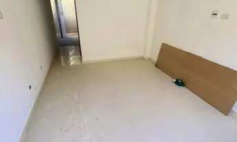 Imagem 2: Sobrado com 2 Dormitórios, Quintal e Garagem em Condomínio na Vila Tupi