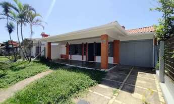 Imagem 2: Casa e Sobrado de 3 dormitórios à Venda - Xangri-lá