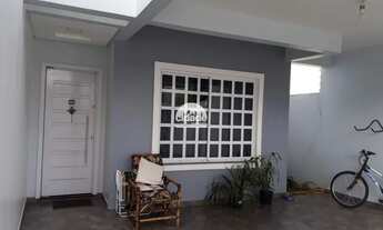 Imagem 3: Sobrado para aluguel, 2 quartos, 1 suíte, 2 vagas, Pioneiros Catarinense - Cascavel/Pr