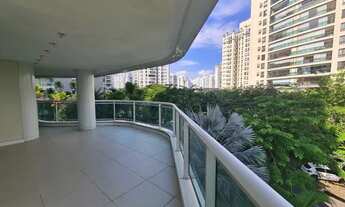 Imagem 3: Apartamento para venda possui 401 m2 com 4 suítes, 4 vagas, Península - RJ