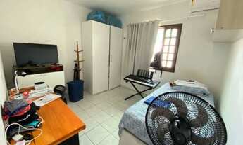 Imagem 6: Casa duplex condominio, 4/4 sendo 4 suítes, escritório, dependência c/wc, lavabo, financia