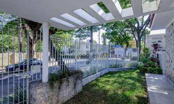 Imagem 5: Fantástica Casa em Moema com 03 Dorms, 198 m² do lado da estação Eucaliptos