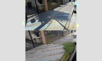 Imagem 2: Casa reformada e espaçosa à venda no Bairro da Vila Monumento