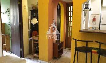 Imagem 4: Santa Teresa, 2 quartos com dependência revertida/ escritório