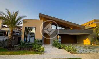 Imagem 2: Vende-se moderna casa térrea no Condomínio Supremo Itália com 4 suítes master, uma com ban