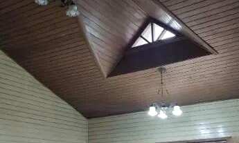 Imagem 2: Casa em Porto Alegre, no bairro Campo Novo, com 3 dormitório(s), e 3 banheiros, à venda