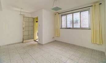 Imagem 3: Casa para venda em Lapa com 2 quartos , 93m²