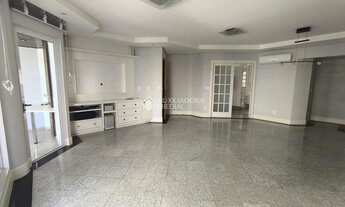 Imagem 3: Apartamento para Aluguel no Centro: 3 Dormitórios, Suíte com Closet, Sacada e 2 Vagas