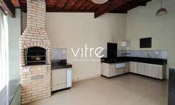 Imagem: Casa à venda com Planejados e Varanda Gourmet