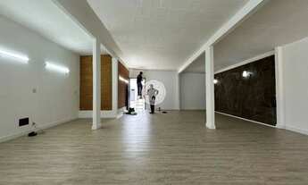 Imagem 2: Casa Comercial com 3 quartos para alugar, 237m - Alto da Boa Vista