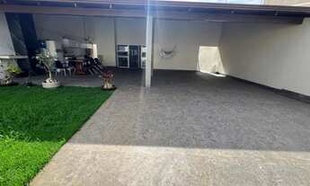 Imagem: Casa Térrea Alto Padrão 3 Quartos - Quadra