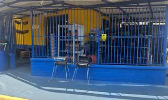 Imagem 3: Casa de Ração Galpão / depósito com venda por R$100.000