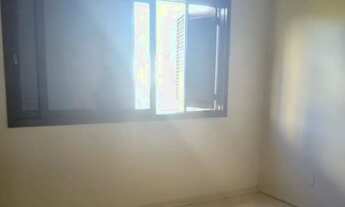 Imagem 5: Apartamento à venda com 2 dormitórios, sendo 1 suíte, 1 vaga, Medianeira, Caxias do Sul, R