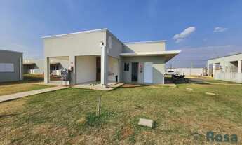 Imagem 6: Casa com 2 quartos sendo uma suite, condominio Athenas