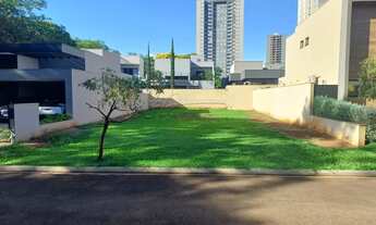 Imagem: Terreno amplo de 359m² à venda em condomínio