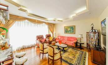 Imagem 2: Um 3 quartos com suíte clássico, com vista livre para venda