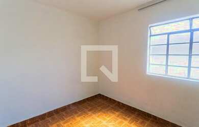 Imagem 5: Casa para Aluguel - Sagrada Família, 1 Quarto, 120 m2