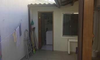 Imagem 2: Casa dentro de condomínio próximo ao Centro Esportivo