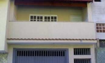 Imagem: Sobrado novo,com bom acabamento em Franco