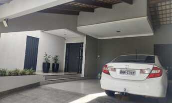 Imagem 5: Sobrado para venda tem 370 metros quadrados com 4 quartos