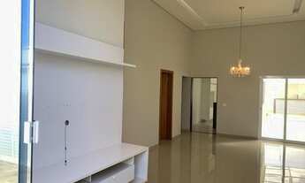 Imagem 2: UBERLÂNDIA - Casa Padrão - BOSQUE DOS BURITIS