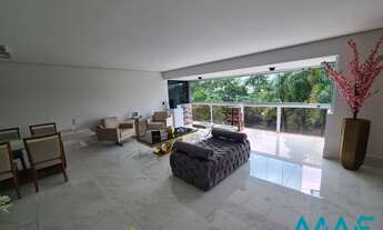 Imagem 3: Apto Amplo no Centro de Alphaville - Todo Reformado!