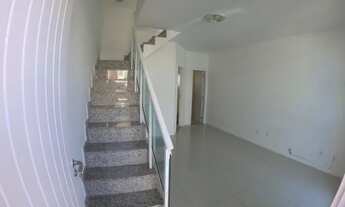 Imagem 3: Casa duplex com 2 quartos Vale das Palmeiras - Macaé - RJ