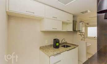 Imagem 7: Apartamento para venda com 74 metros quadrados com 3 quartos em Passo da Areia - Porto Ale