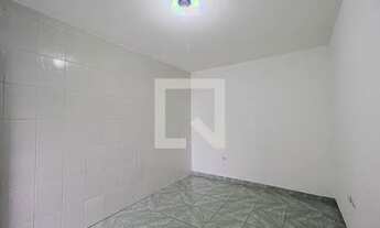 Imagem 6: Casa para Aluguel - Vila Luzita, 1 Quarto, 70 m2