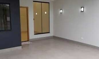 Imagem 2: Casa c/ 3 quartos (1 suíte), sala c/ pé direito duplo, fino acabamento, jd paris 6 maringá