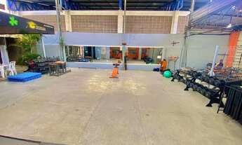 Imagem 3: Salão esportivo dentro de academia