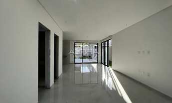 Imagem 4: Casa com 5 quartos na Cidade Alpha Terras 3