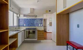 Imagem 4: Apartamento para venda possui 150 metros quadrados com 4 quartos em Vila Madalena - São Pa