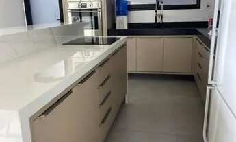 Imagem 3: Sobrado em Condomínio para Venda em Taubaté, Residencial Ouroville, 3 dormitórios, 3 suíte