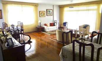 Imagem 2: 200m² e 3 vagas. Varandão