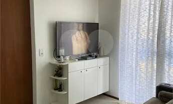 Imagem 4: Lindo apartamento na Rua Fernão Cardin, totalmente reformado, uma vaga de garagem na escri