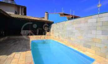 Imagem 2: CASA à venda com piscina e 3 quartos em Peruíbe, no bairro Estancia Sao Jose