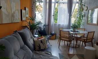 Imagem 3: Amplo Apartamento de 2 dormitórios, recém reformado