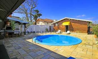 Imagem: CASA com piscina e 3 quartos em Itanhaém