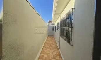 Imagem: Sao Carlos - Casa Padrão - Jardim Bandeirantes