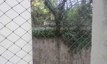 Imagem 3: Apartamento com 2 quartos e dependências, vista para mata, silencioso