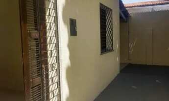 Imagem 4: Ótima casa 02(dois) quartos Rua Papi Junior - Parque Araxá