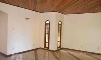 Imagem 3: Casa ampla em condomínio seguro no MÉIER ? Residencial Matupã